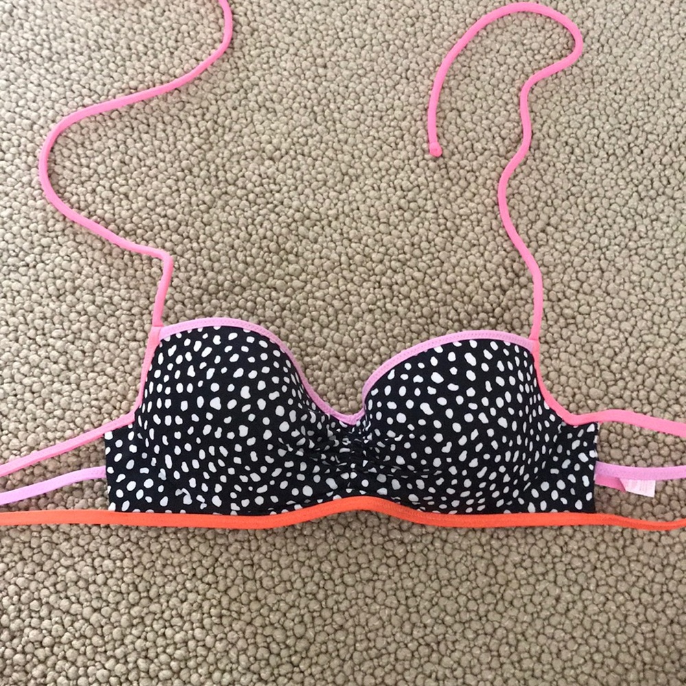 Victoria’s Secret swimsuit top!